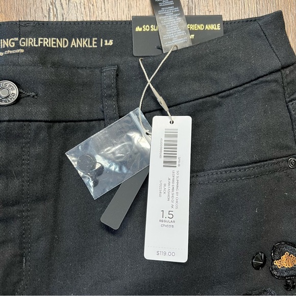 NWT CHICO’S So Slimming Leopard Embellished Girlfriend Ankle Jeans SZ 1.5/10 - Picture 8 of 8